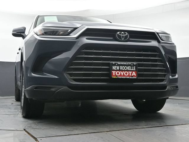Certified 2026 Toyota Grand Highlander AWD image 38