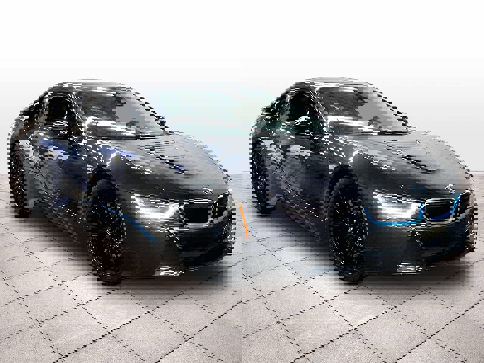 Used 2019 BMW i8 Coupe image 2