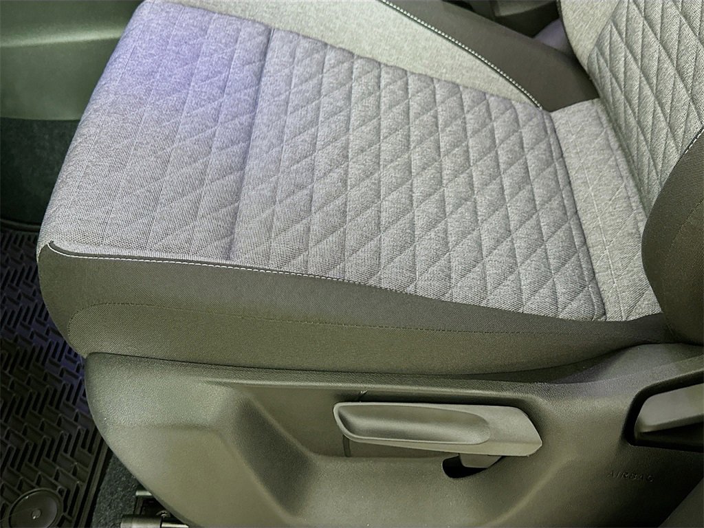 New 2025 Volkswagen Tiguan S image 9