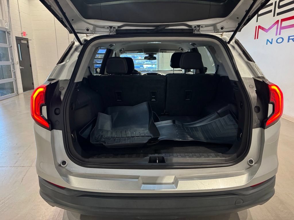 Used 2021 GMC Terrain SLE FWD image 26
