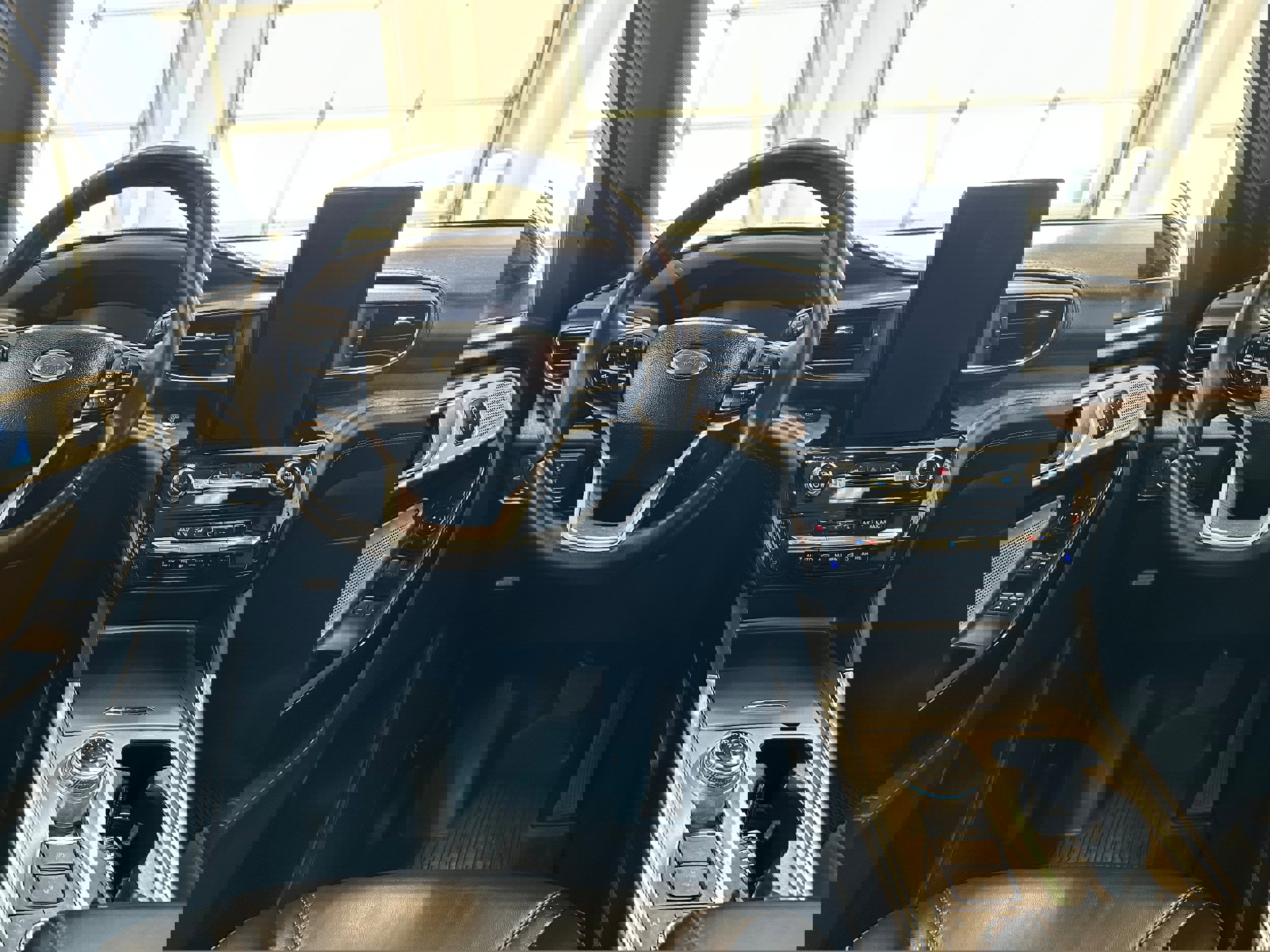 Used 2022 Ford Explorer Platinum w/ Equipment Group 601A image 19