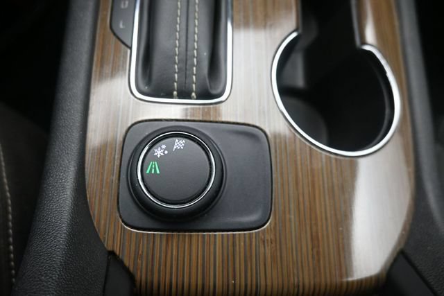 Used 2018 GMC Acadia SLE FWD image 31