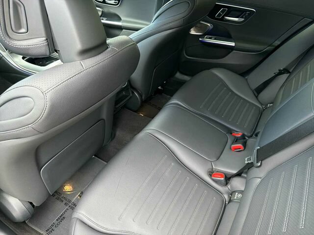 Certified 2024 Mercedes-Benz C 300 4MATIC Sedan image 15