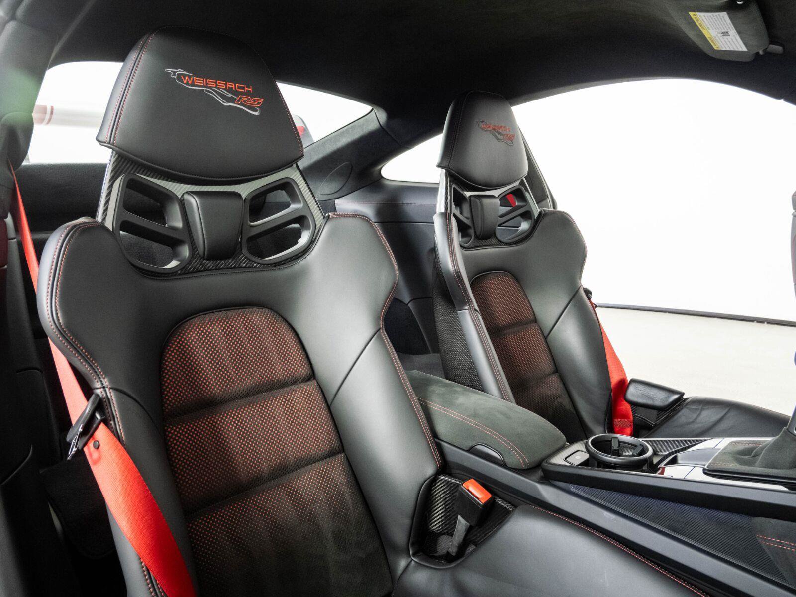 Used 2023 Porsche 911 GT3 RS w/ Weissach Package RWD image 19