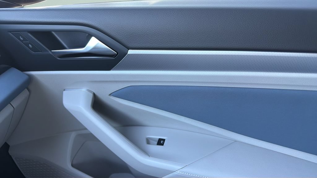 New 2027 Volkswagen Jetta SE FWD image 12