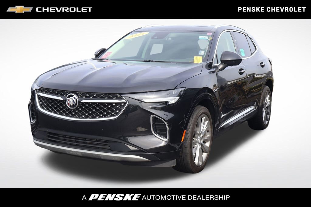 Used 2023 Buick Envision Avenir image 1