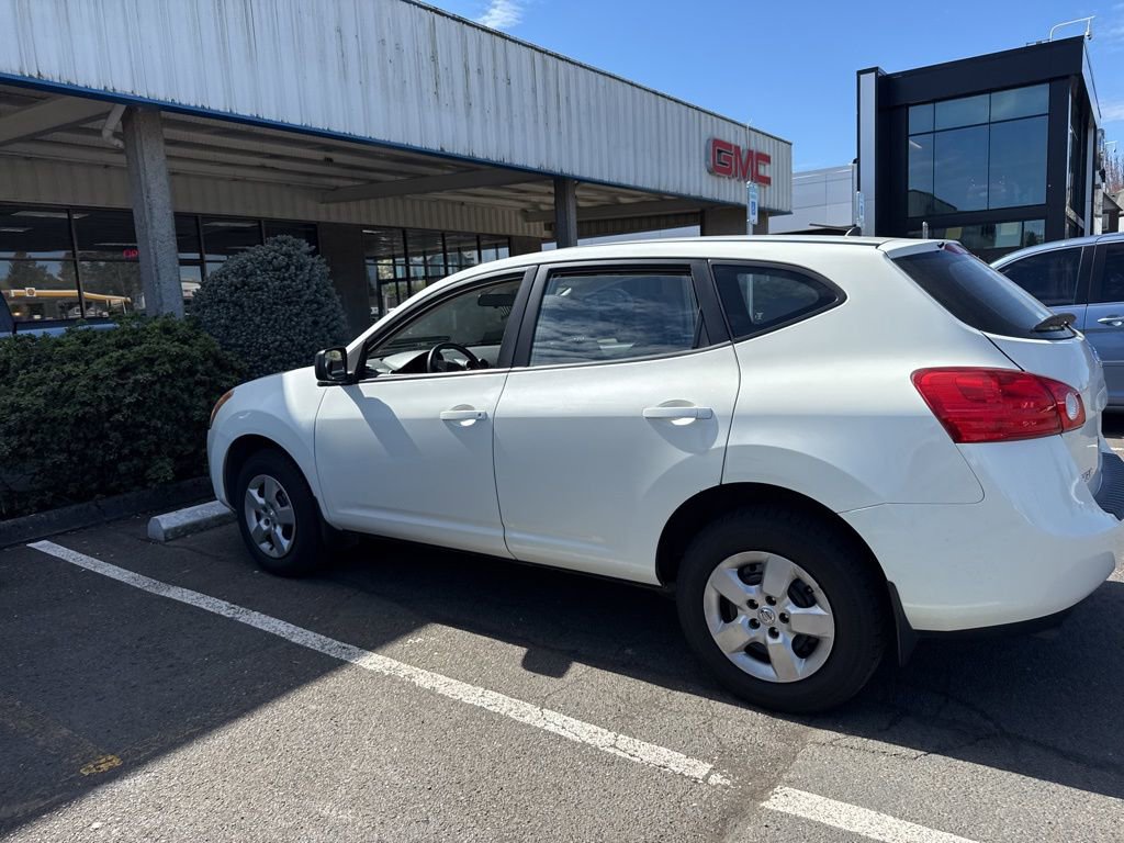 Used 2008 Nissan Rogue S image 2