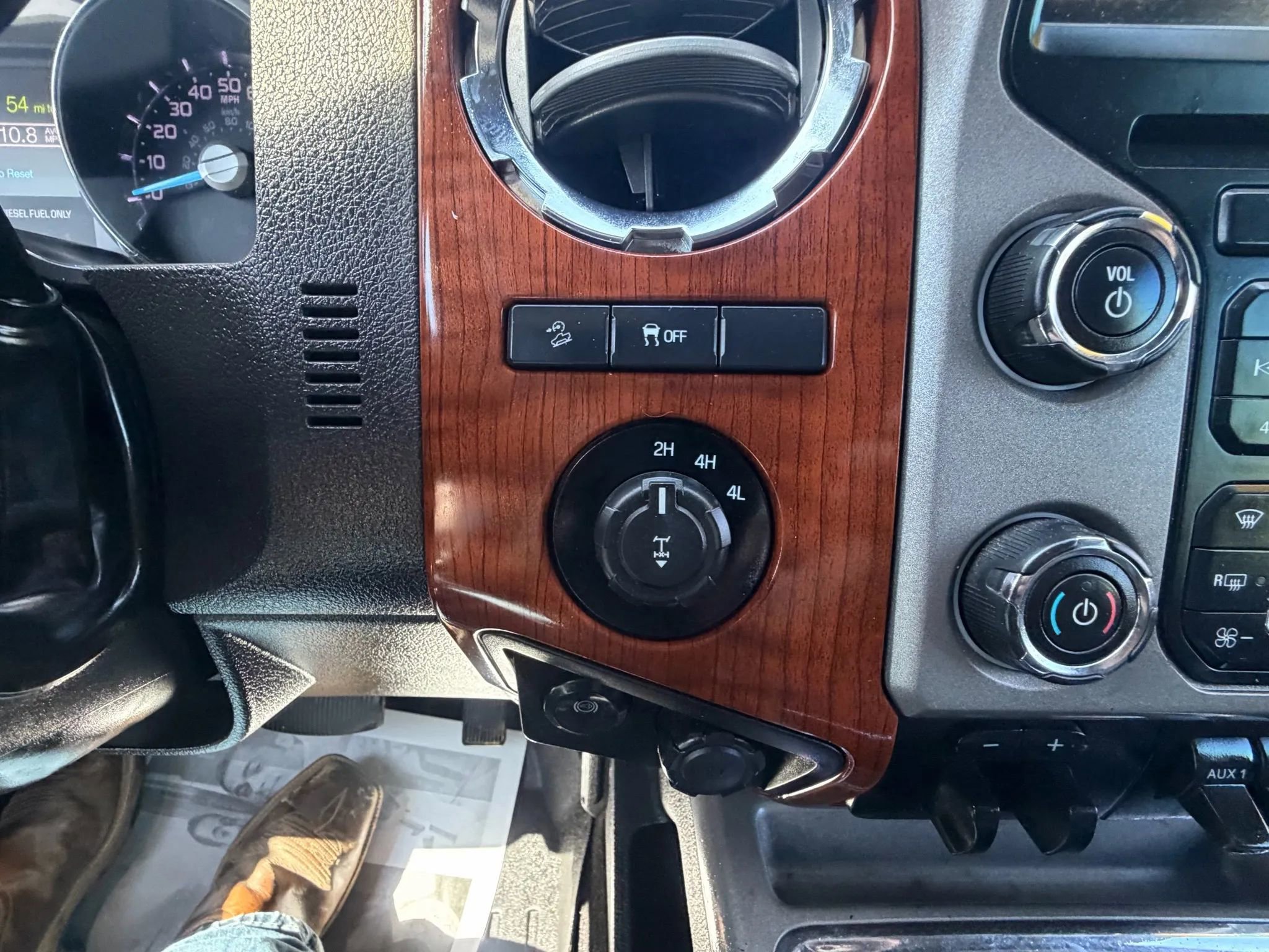 Used 2016 Ford F350 King Ranch w/ King Ranch w/Chrome Package image 20