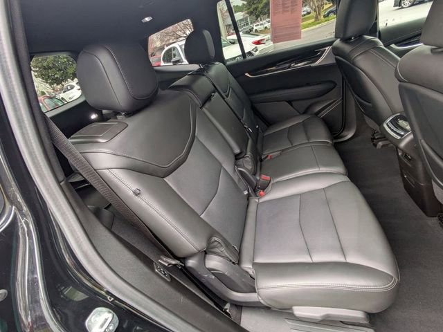 Used 2023 Cadillac XT6 Premium Luxury image 29