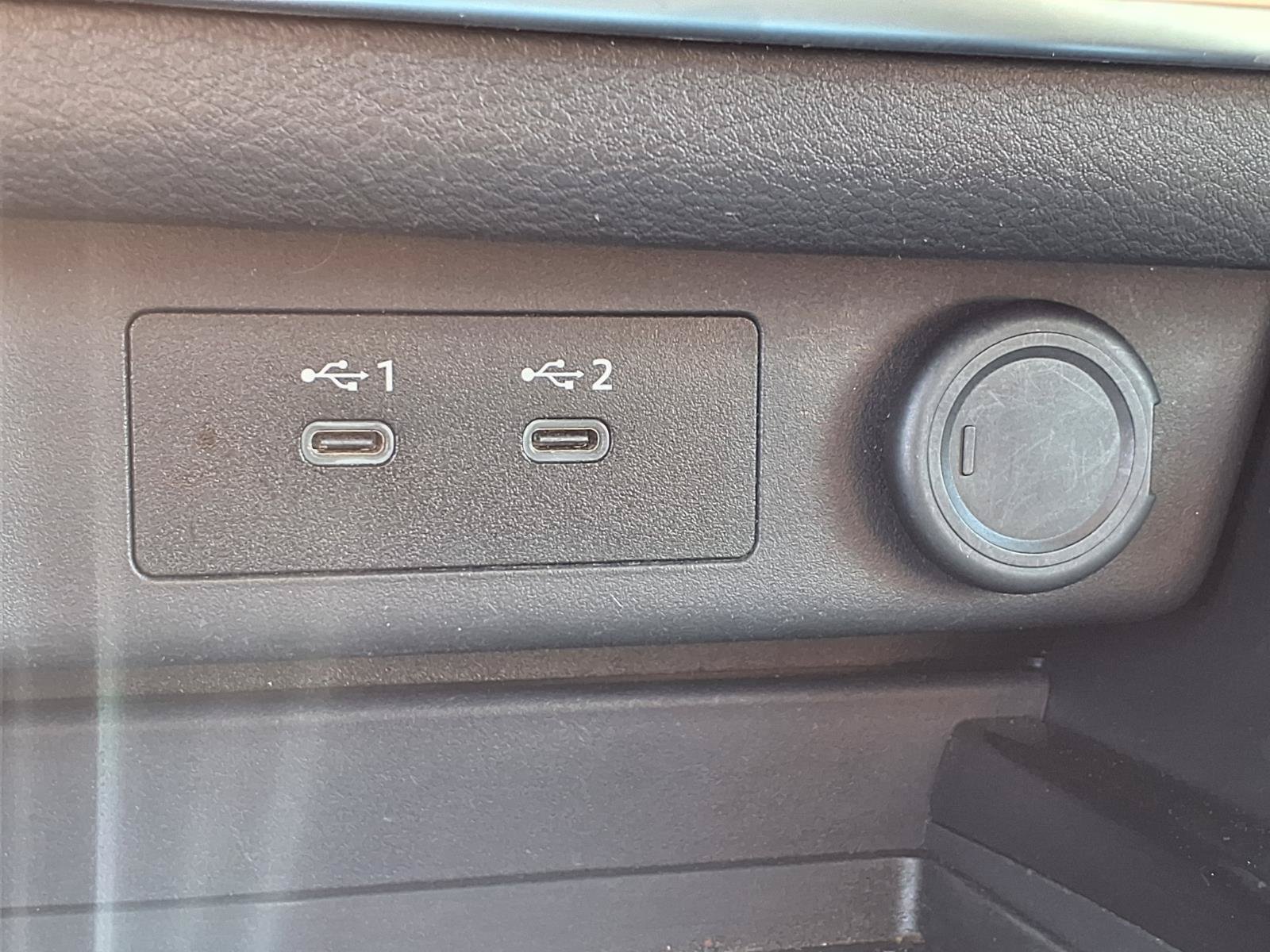 Used 2024 Nissan Rogue S FWD image 9
