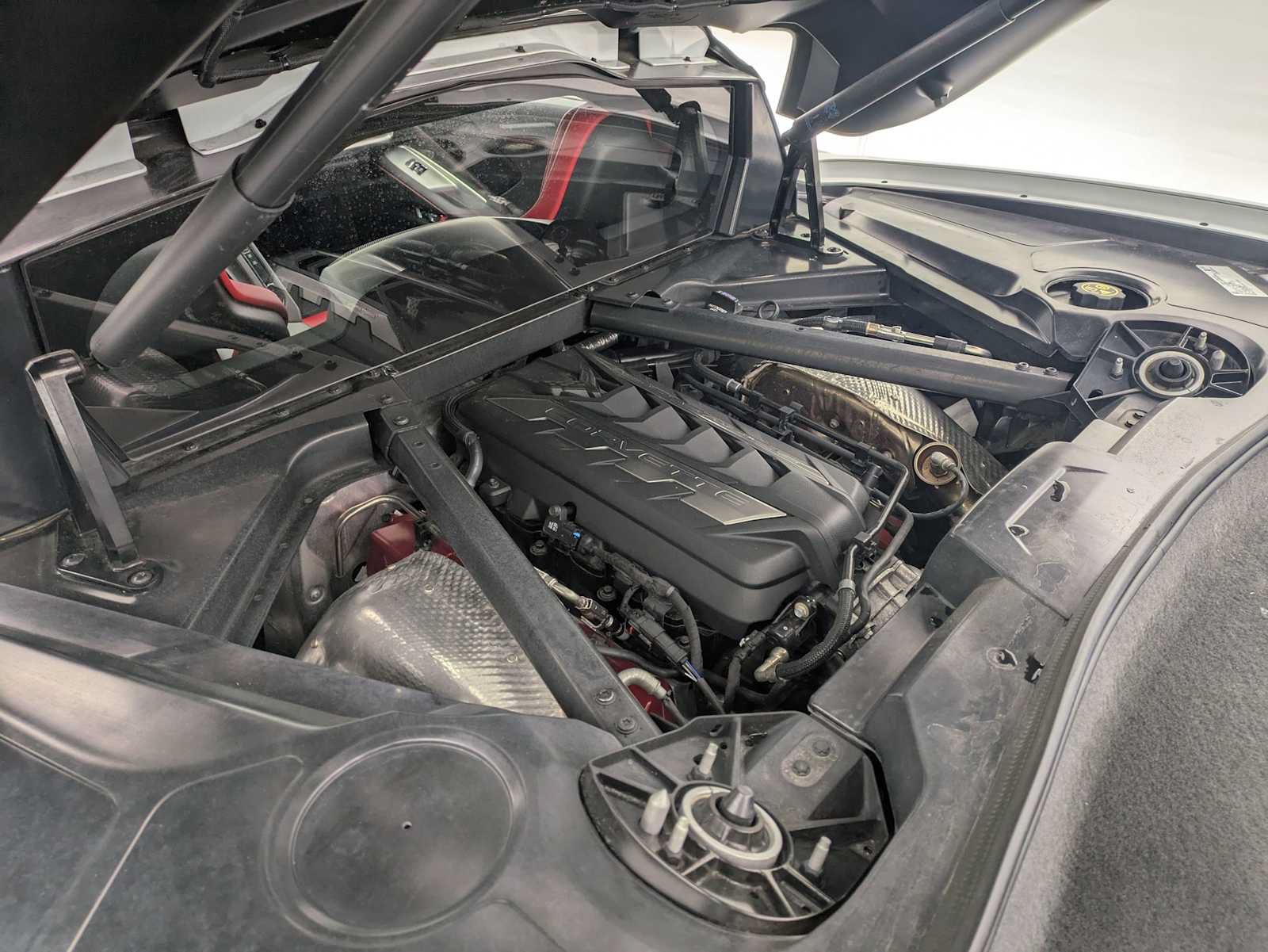 Used 2023 Chevrolet Corvette Stingray Coupe w/ Z51 Performance Package RWD image 15