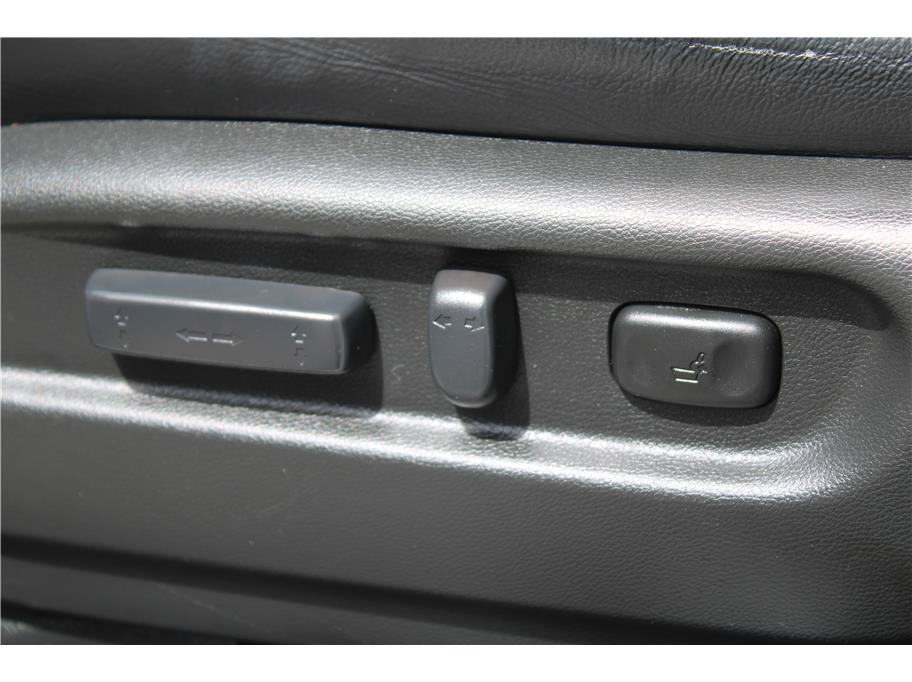 Used 2017 Honda Pilot EX-L image 16