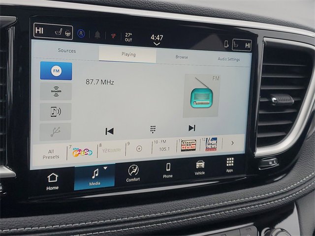 New 2026 Chrysler Pacifica Select image 24