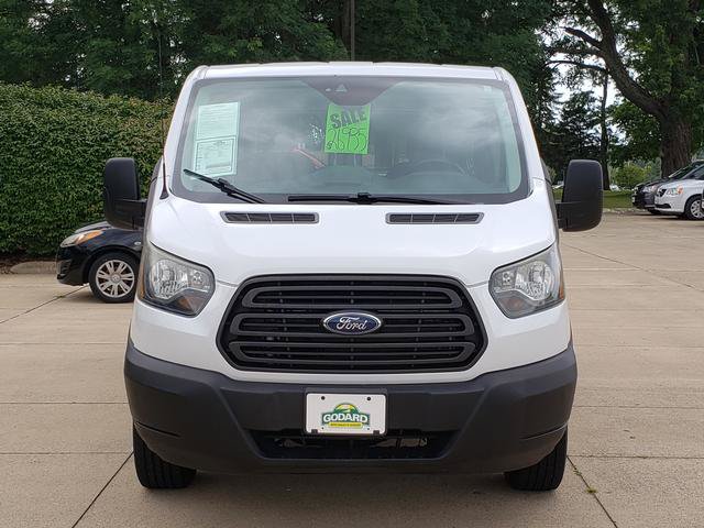 Used 2016 Ford Transit 250 130 Low Roof RWD image 9