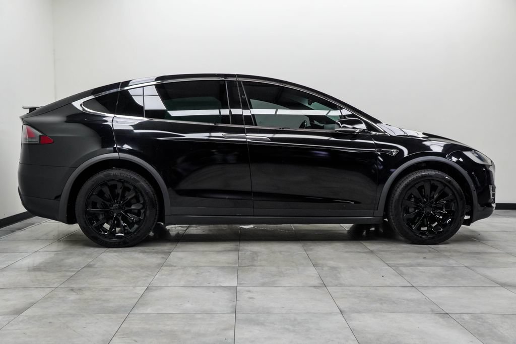 Used 2018 Tesla Model X 75D AWD/4WD image 7