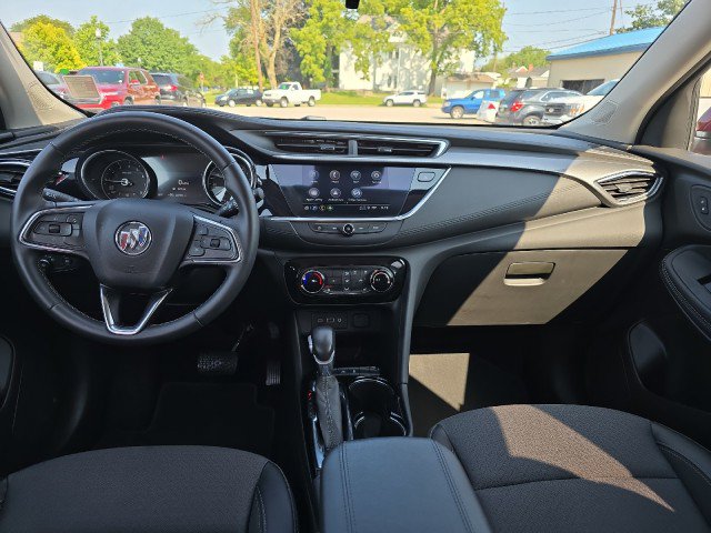 Used 2023 Buick Encore GX Preferred w/ Cold Weather Comfort Package FWD image 25