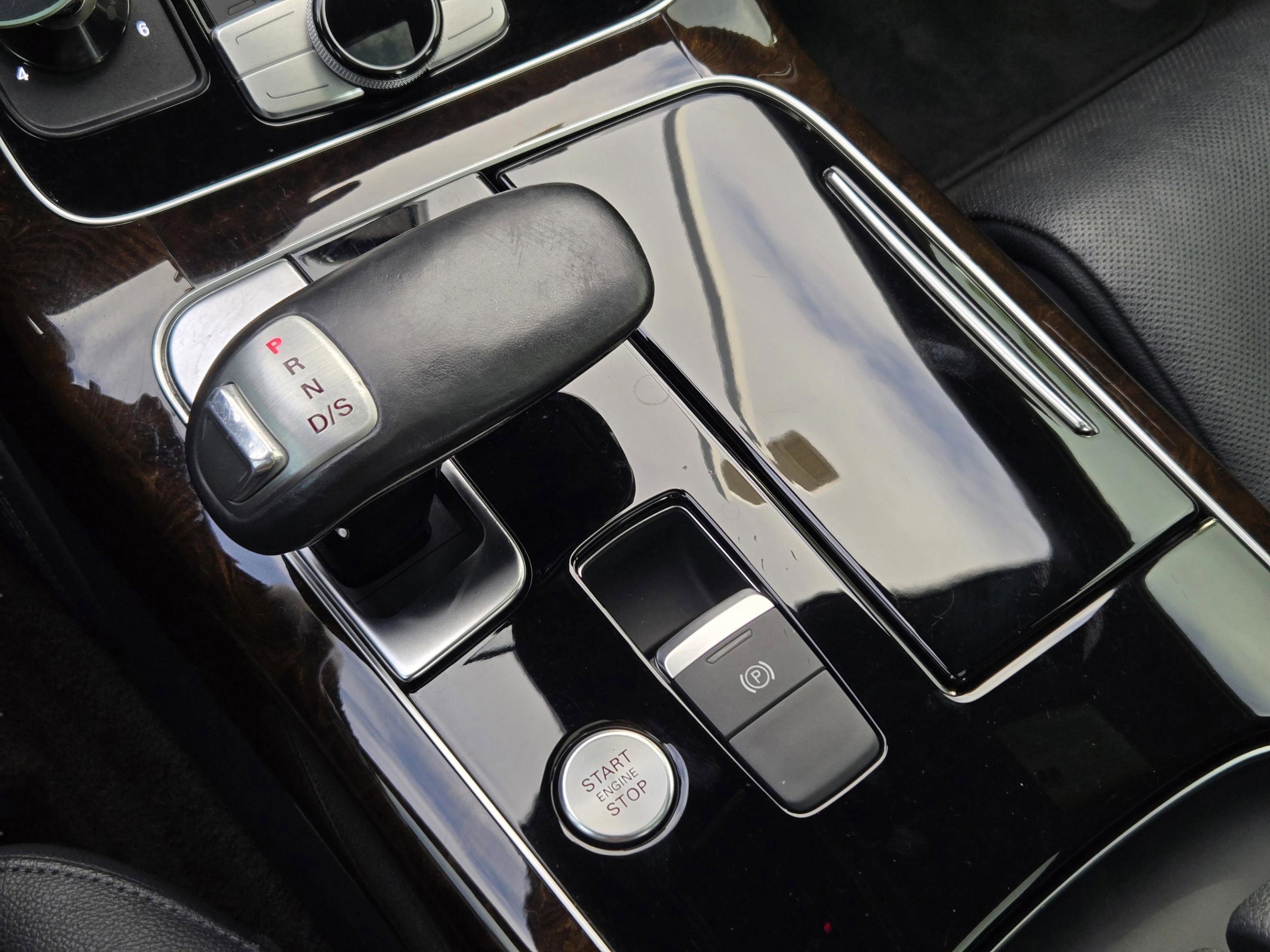 Used 2017 Audi A8 L 3.0T w/ Executive Package image 14