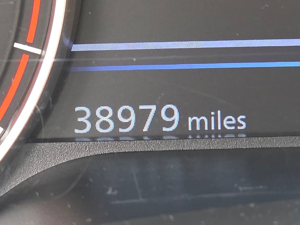 Used 2025 Nissan Altima 2.5 SV image 24