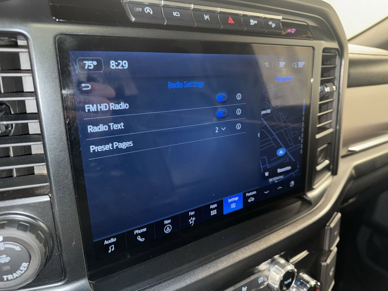 Used 2024 Ford F150 Platinum w/ FX4 Off-Road Package image 25