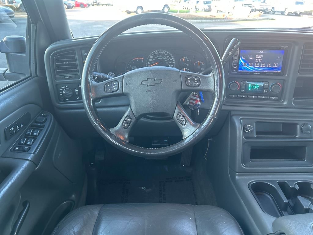 Used 2005 Chevrolet Silverado 3500 LT w/ Heavy-Duty Power Package image 7