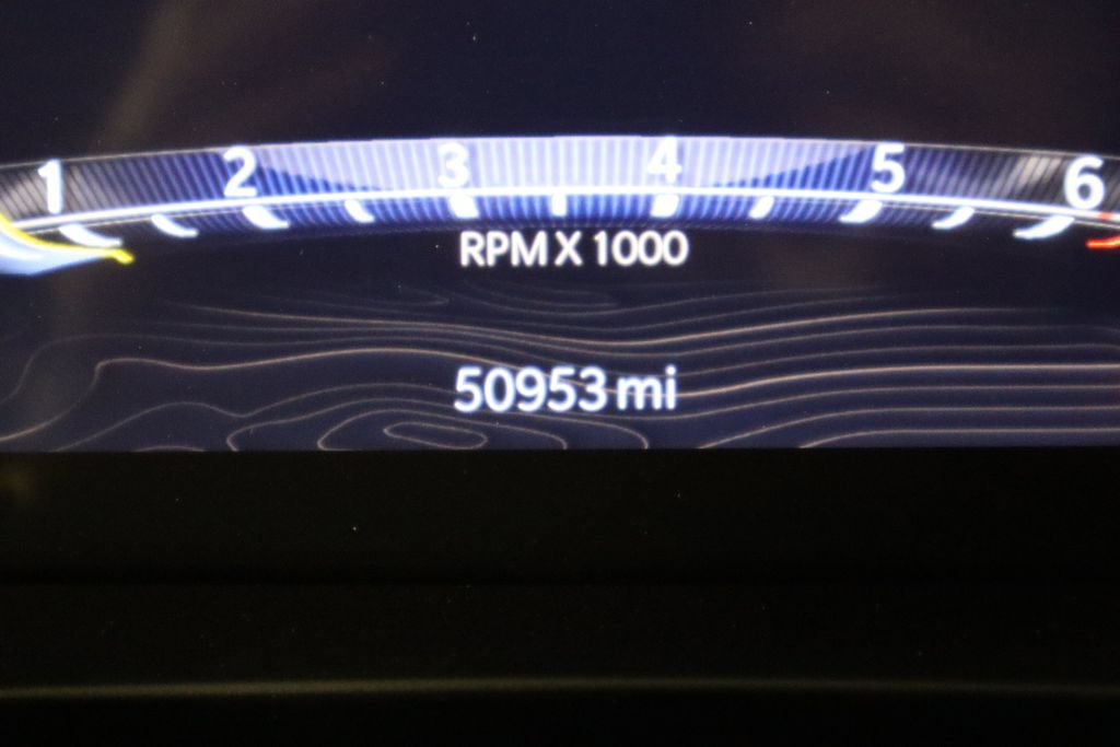 Used 2024 Jeep Grand Cherokee L Altitude RWD image 38