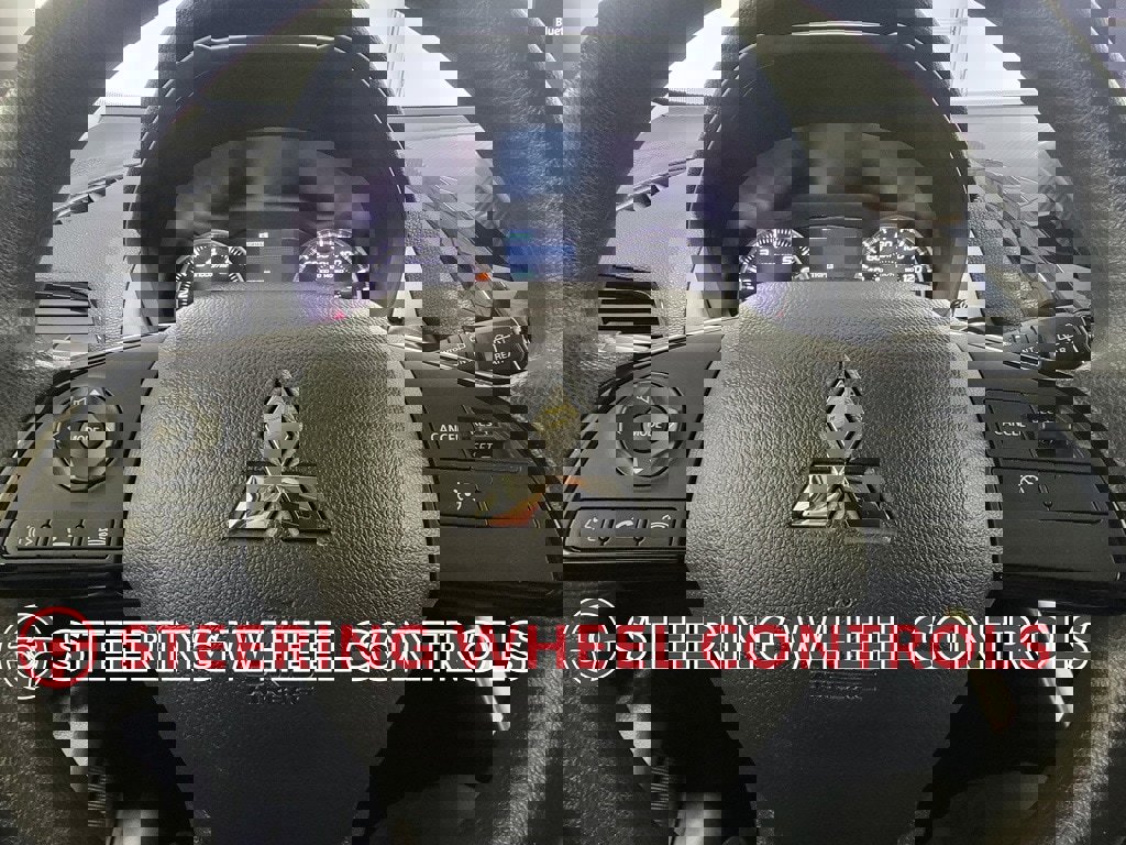 Used 2024 Mitsubishi Eclipse Cross LE image 19