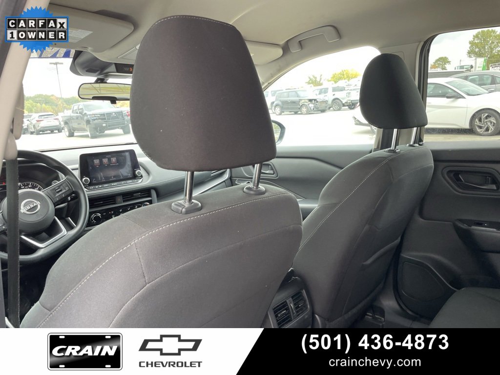 Used 2024 Nissan Rogue S image 26
