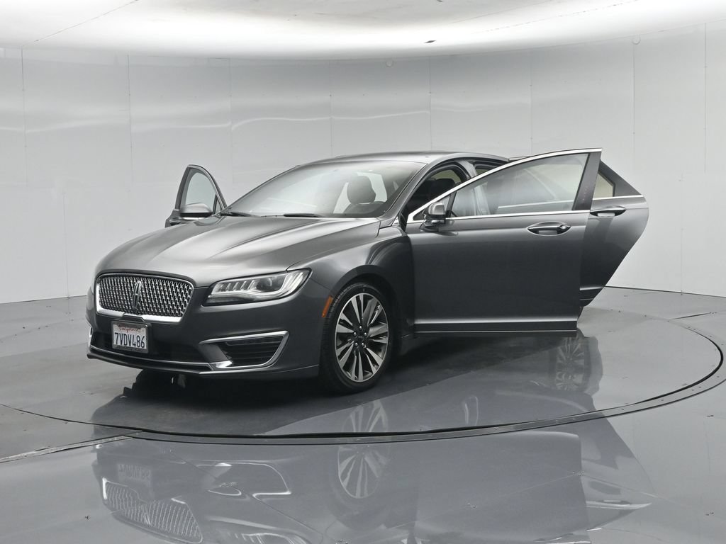 Used 2017 Lincoln MKZ Reserve FWD image 32