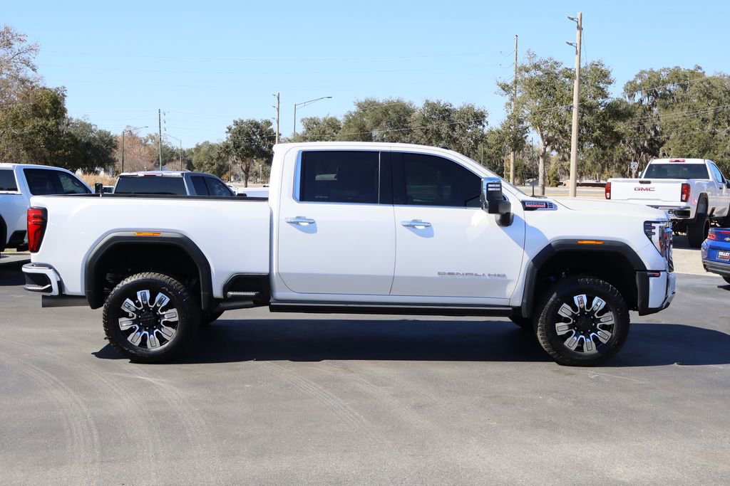 Used 2024 GMC Sierra 2500 Denali w/ Denali Reserve Package image 9