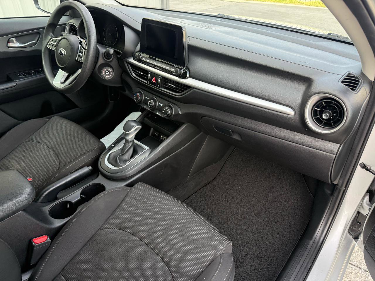 Used 2020 Kia Forte LXS image 21