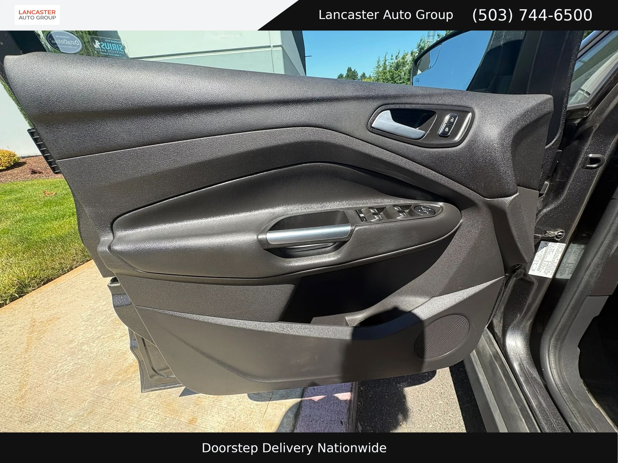 Used 2015 Ford C-MAX SE w/ Equipment Group 203A FWD image 10