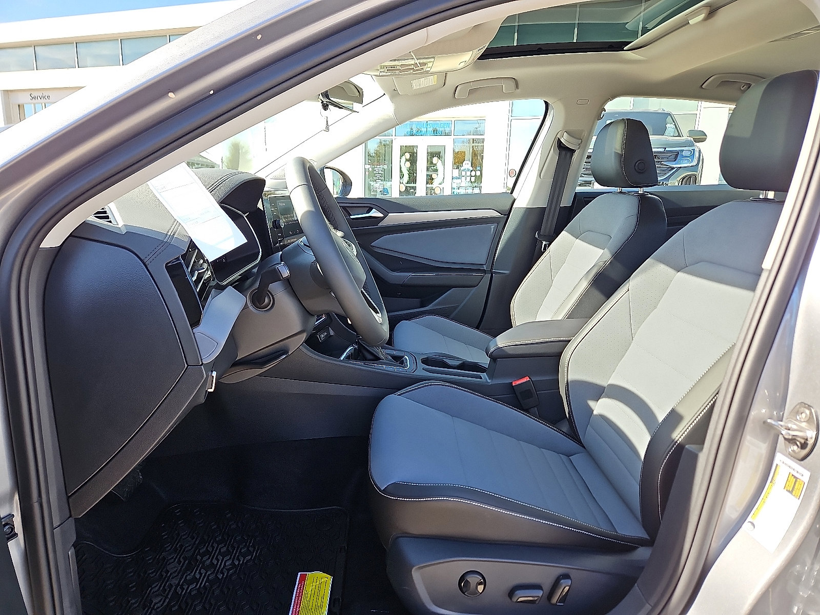 New 2026 Volkswagen Jetta SE image 9