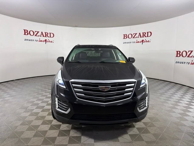 Used 2019 Cadillac XT5 Premium Luxury FWD image 2