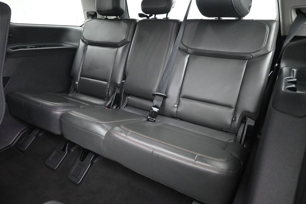 Certified 2025 Ford Expedition Active AWD/4WD image 24