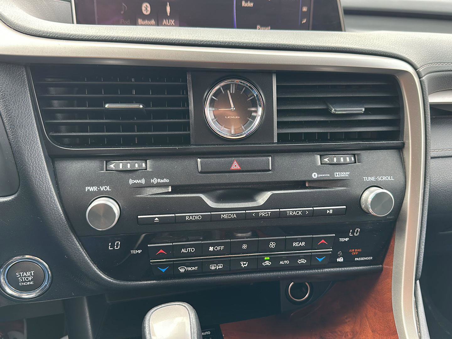 Used 2019 Lexus RX 350L FWD image 28
