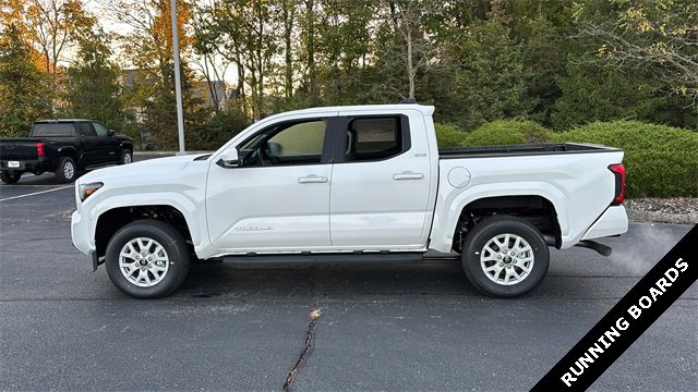New 2025 Toyota Tacoma SR5 image 4
