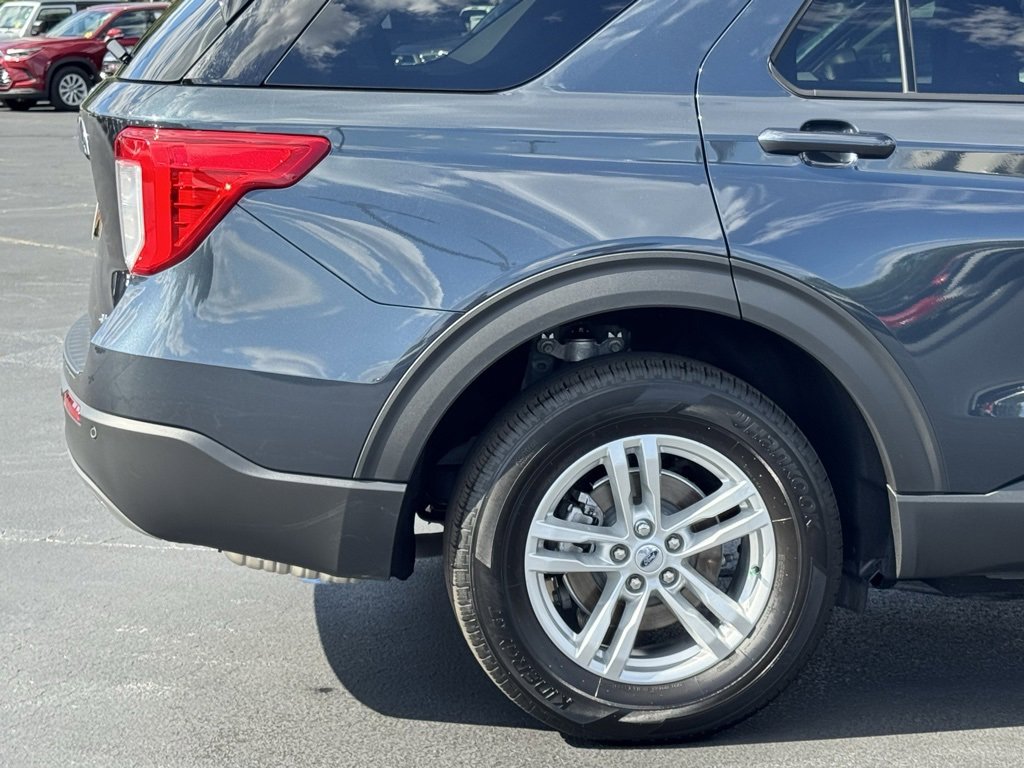 Used 2023 Ford Explorer XLT w/ Equipment Group 202A image 42