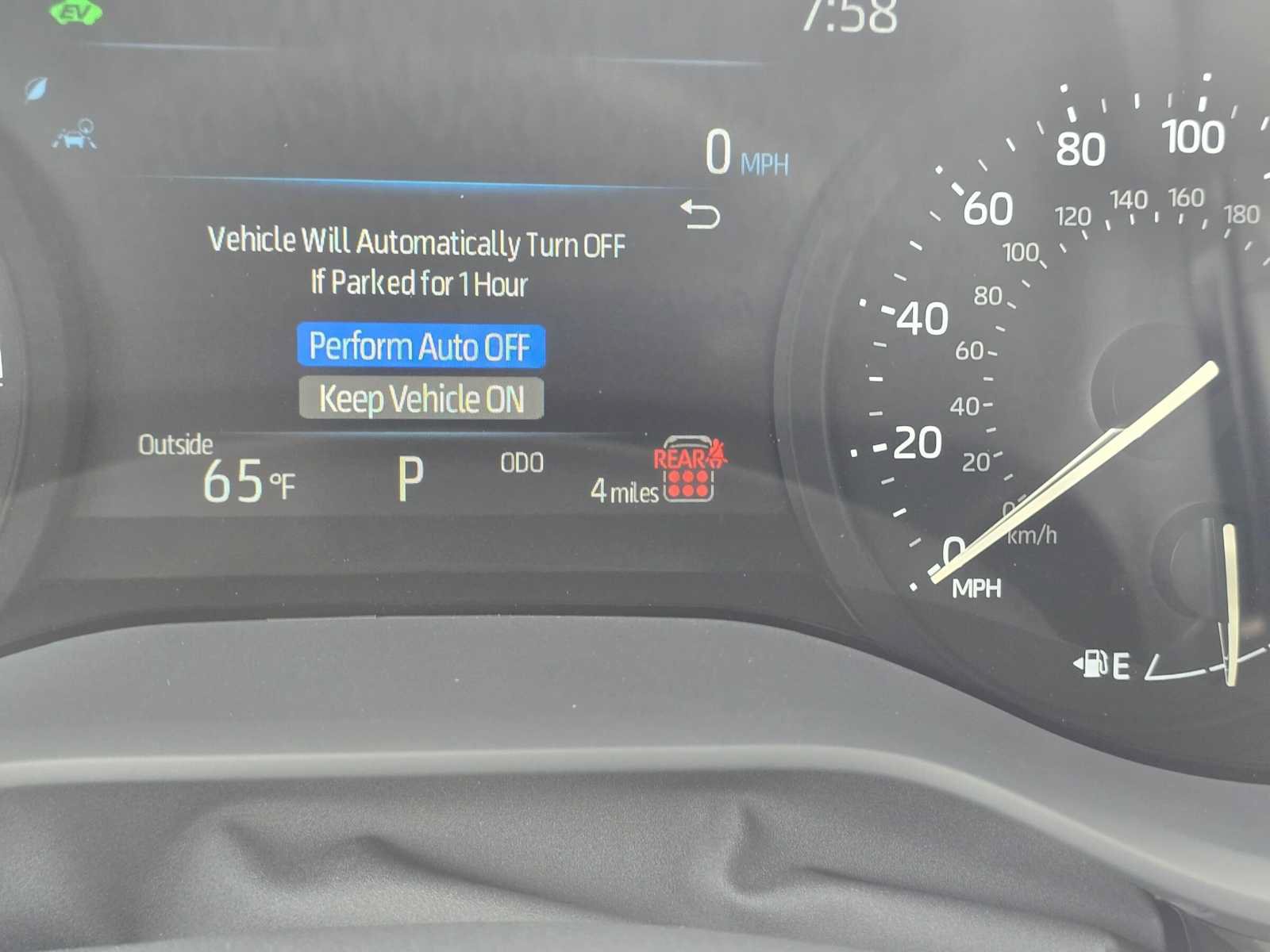 New 2026 Toyota Sienna LE FWD image 17