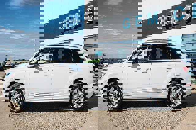 Used 2024 Audi Q7 2.0T Premium Plus image 2