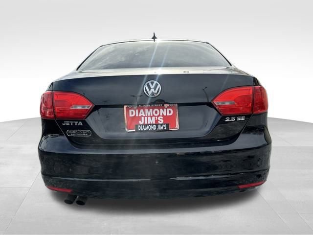 Used 2012 Volkswagen Jetta SE image 16