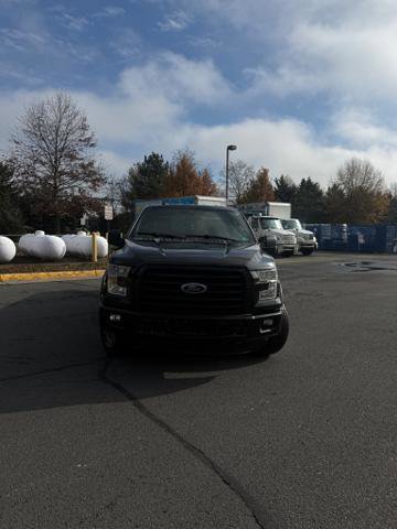 Used 2015 Ford F150 XLT w/ Equipment Group 301A Mid image 5