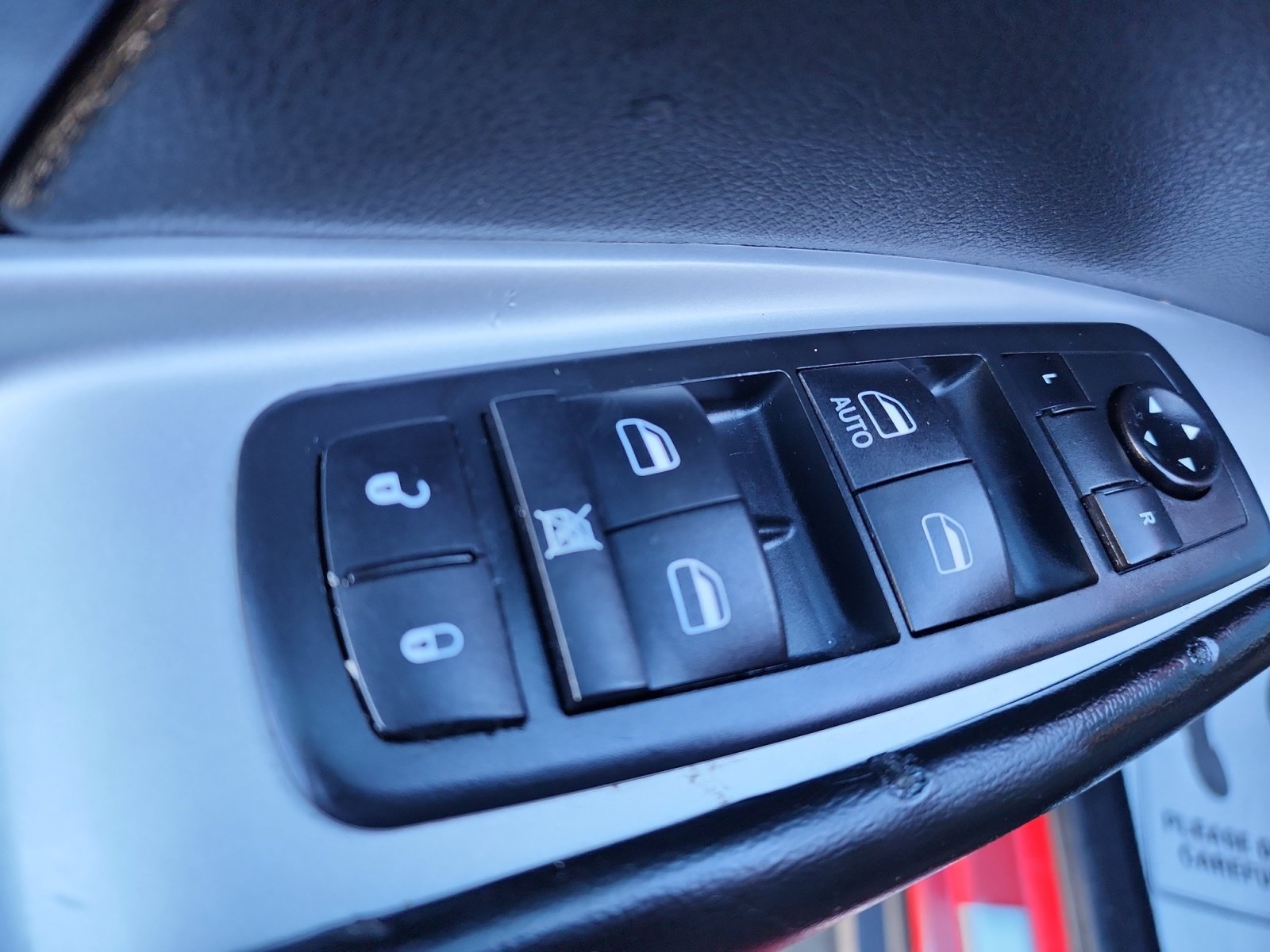 Used 2020 Dodge Journey SE w/ SE Popular Equipment Group FWD image 17