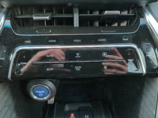 Used 2021 Toyota Venza Limited w/ Advanced Technology Package image 17