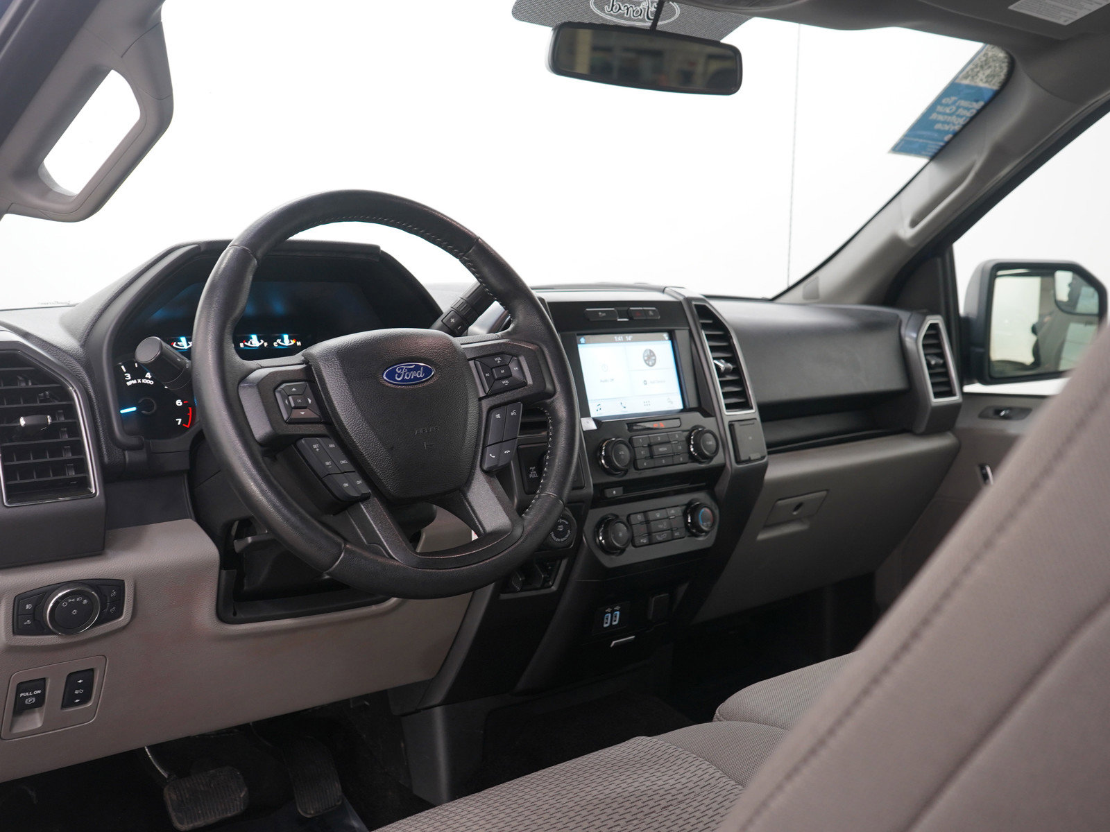 Used 2018 Ford F150 XLT w/ Equipment Group 302A Luxury image 12