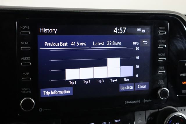 Used 2021 Toyota Highlander XLE image 35