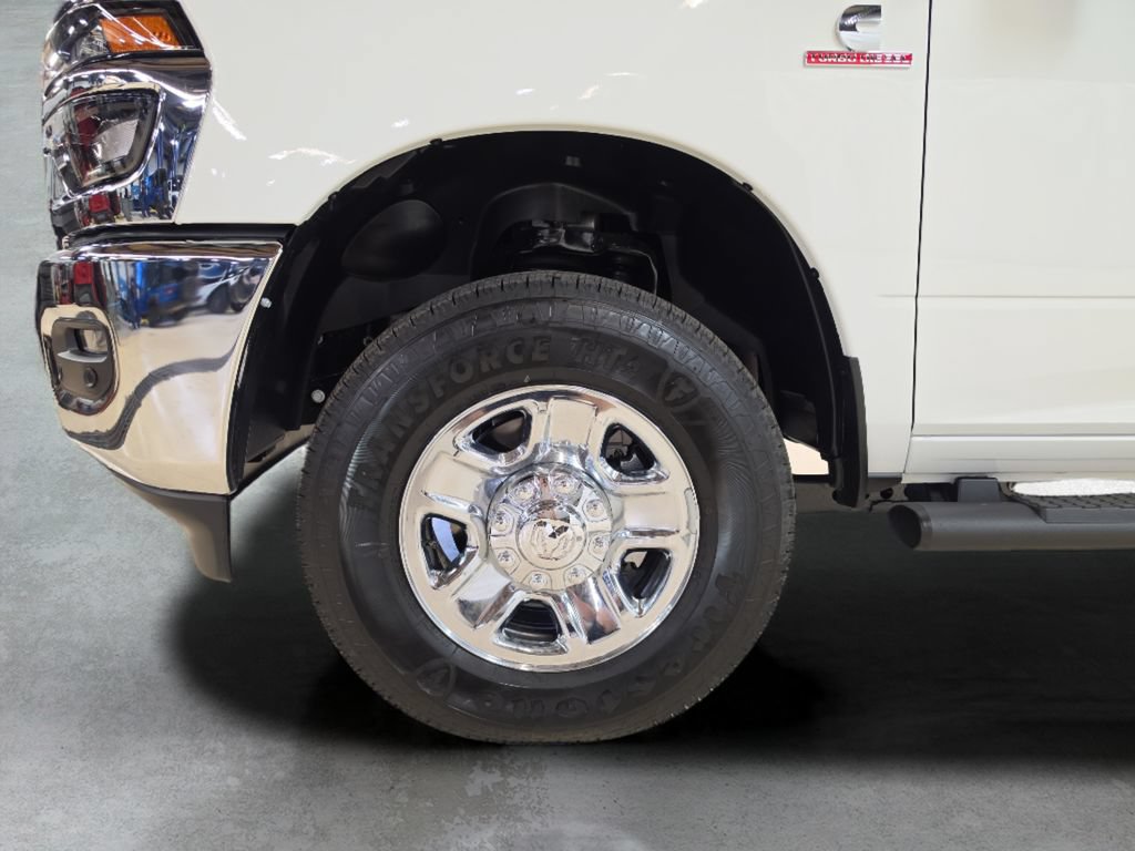 New 2026 RAM 3500 Tradesman AWD/4WD image 12