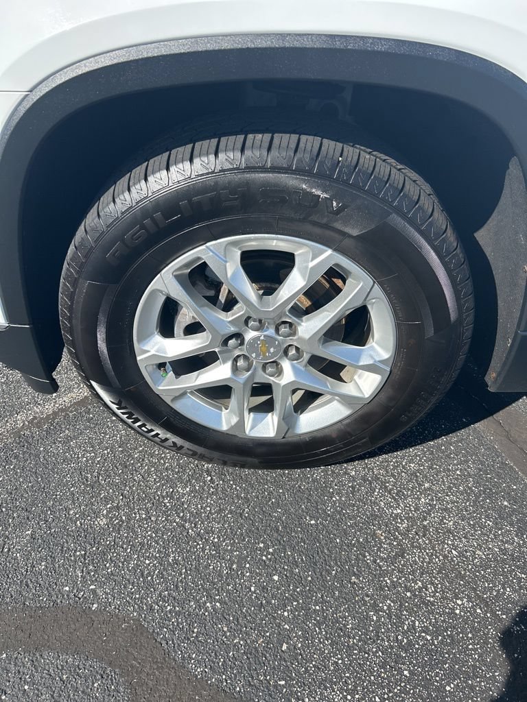Used 2019 Chevrolet Traverse LT AWD/4WD image 6