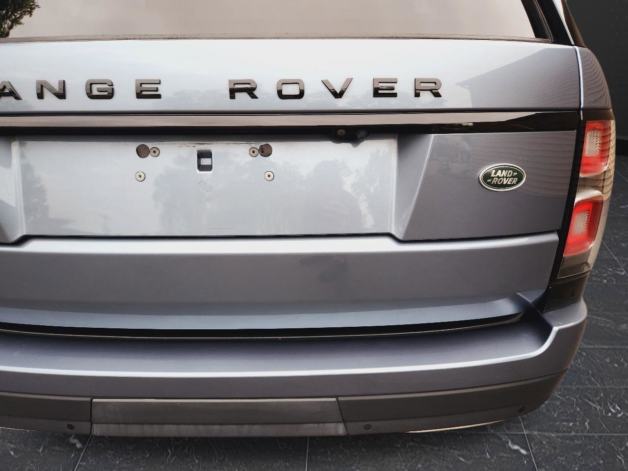 Used 2020 Land Rover Range Rover HSE image 36