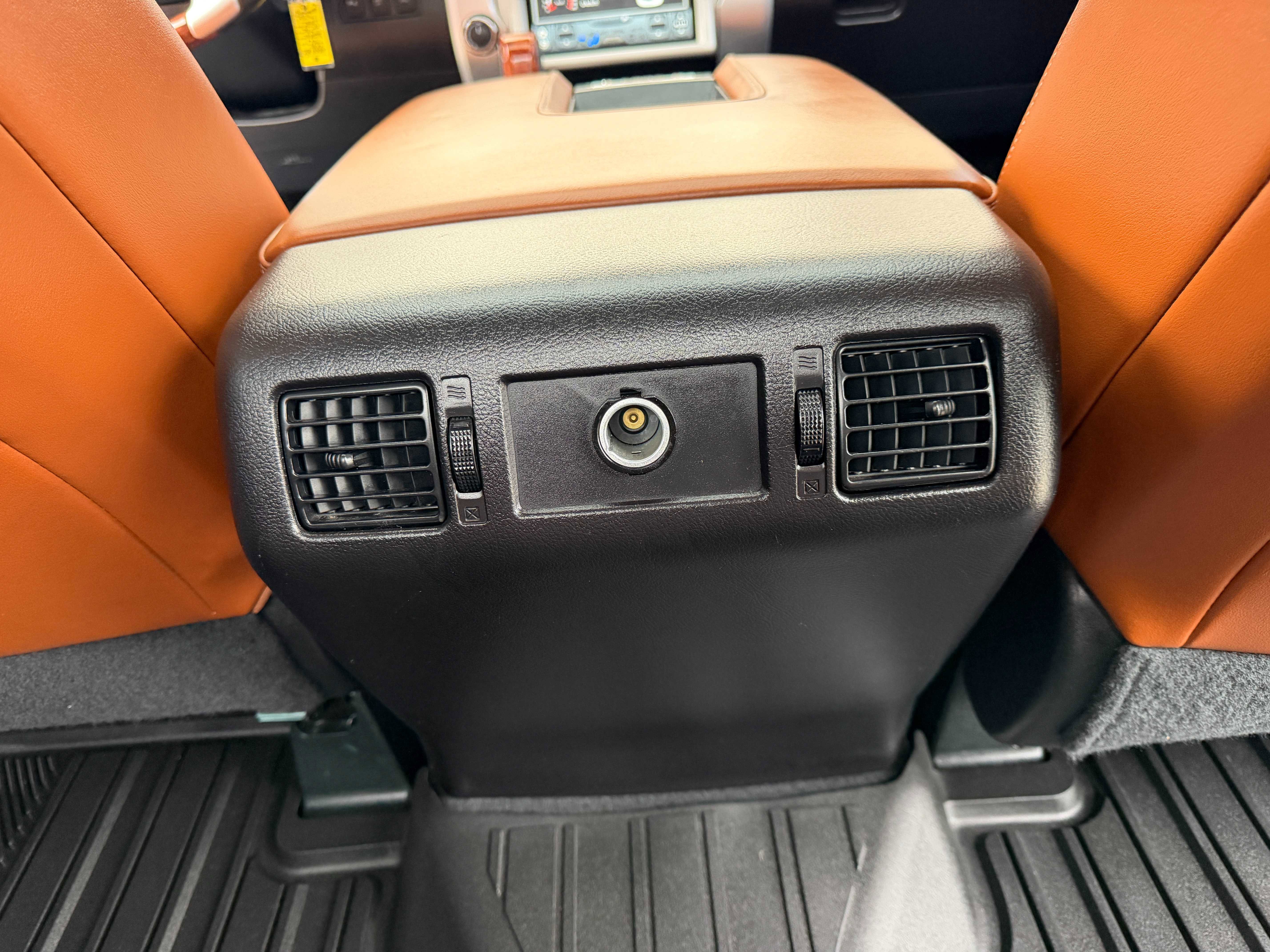 Used 2014 Toyota Tundra 1794 Edition AWD/4WD image 20