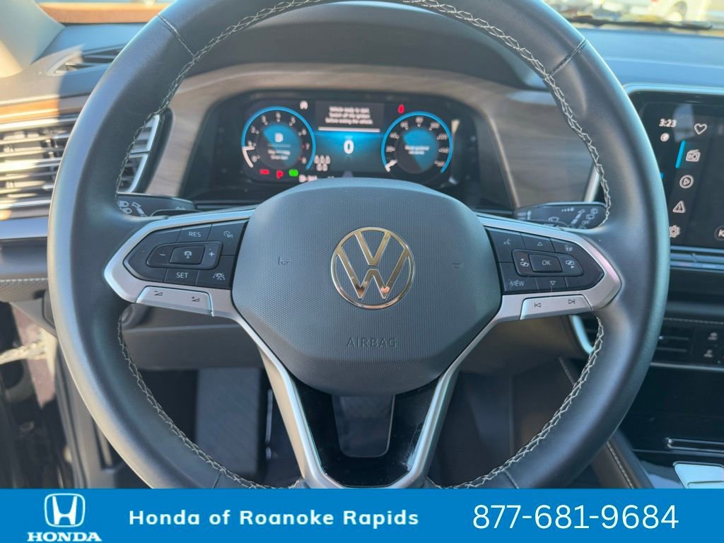 Used 2024 Volkswagen Atlas SE image 12